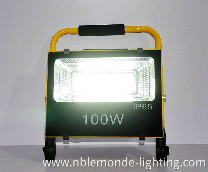 Solar-Powered Floodlight